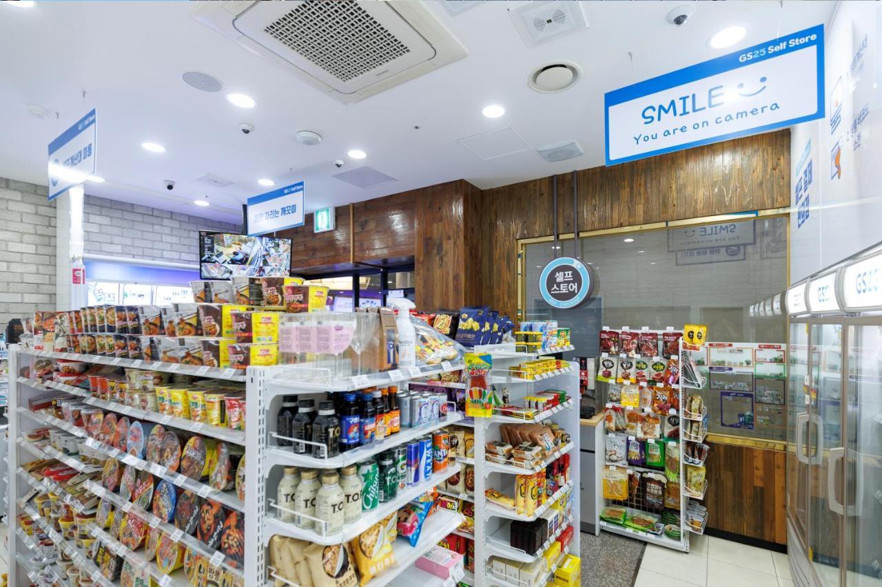 Benikea Hotel Jeju Bagian luar foto