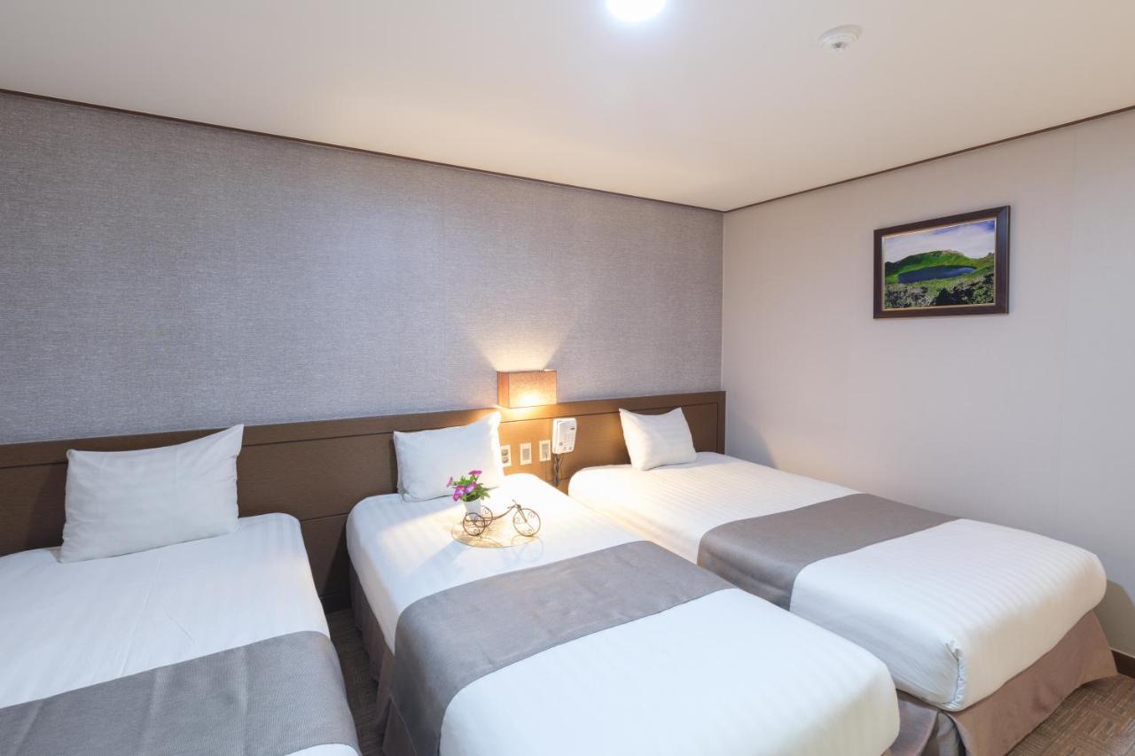 Benikea Hotel Jeju Bagian luar foto