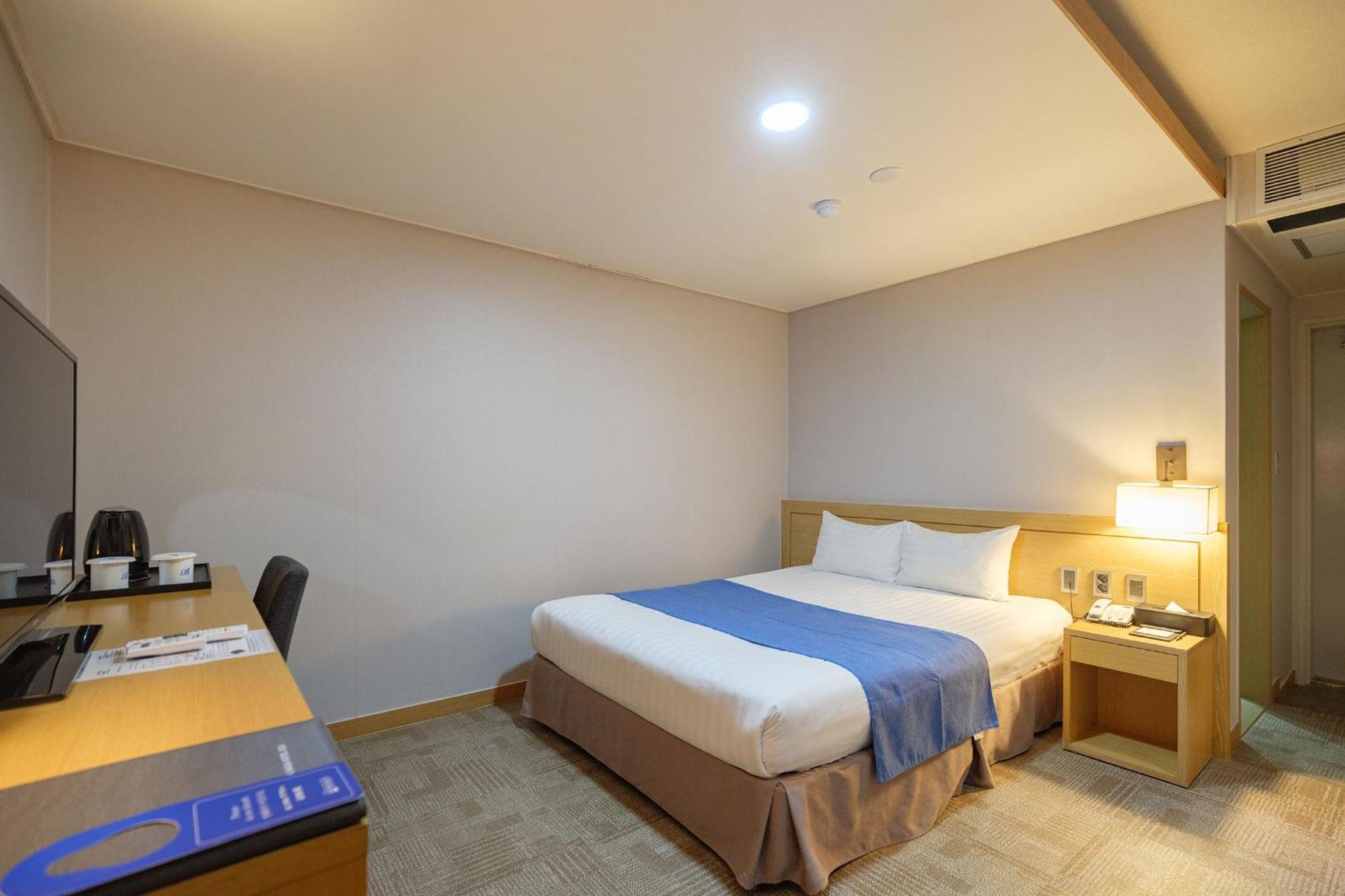 Benikea Hotel Jeju Bagian luar foto