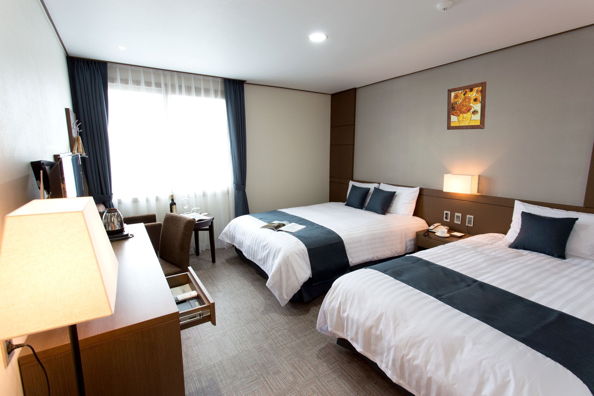 Benikea Hotel Jeju Bagian luar foto